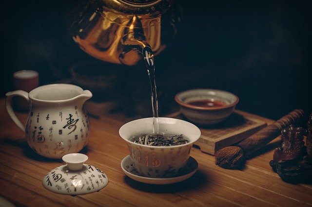 Lose Weight Naturally by Just Drinking a Certain Amount of Green Tea