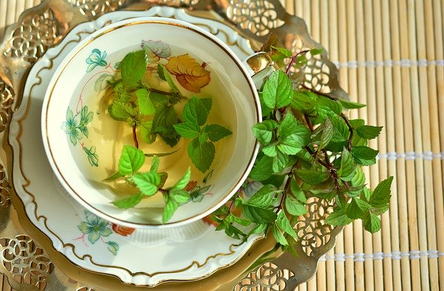 How to Lose Weight by Drinking Tea – Tava Tea